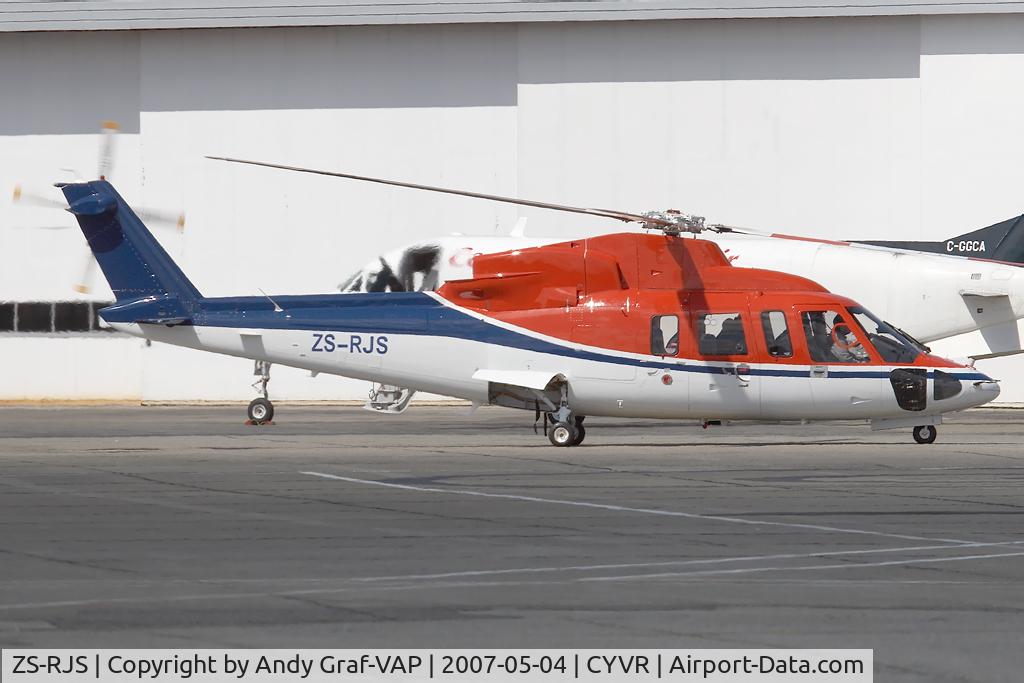 ZS-RJS, Sikorsky S-76A+ C/N 760160, S-76