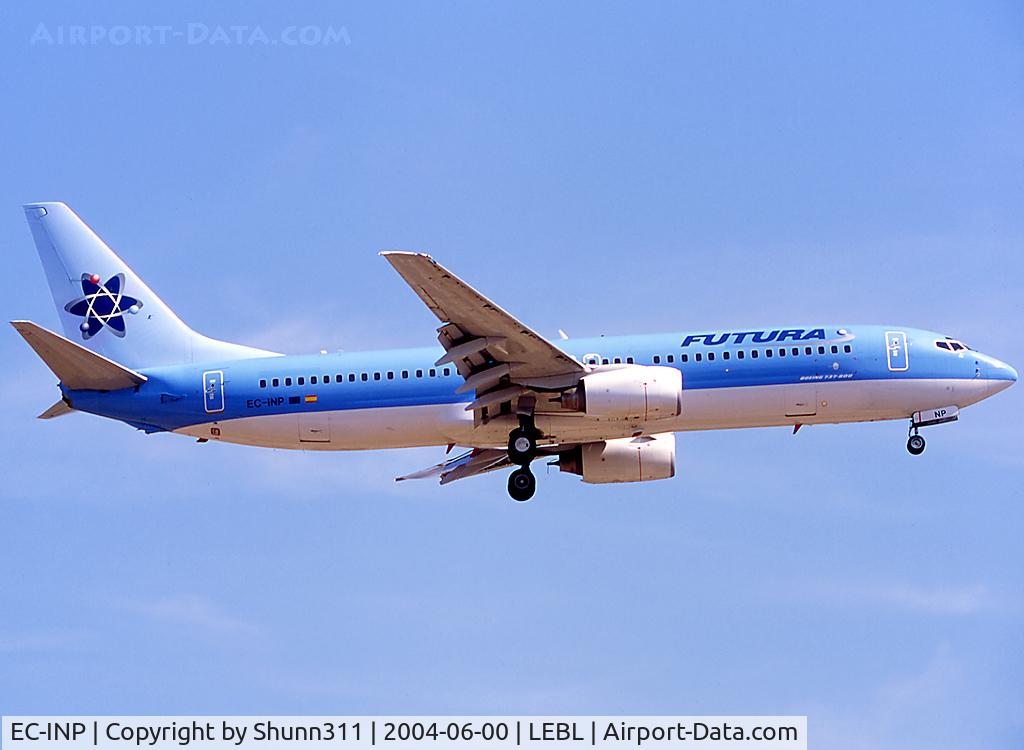 EC-INP, 2002 Boeing 737-804 C/N 32903, Landing rwy 25R