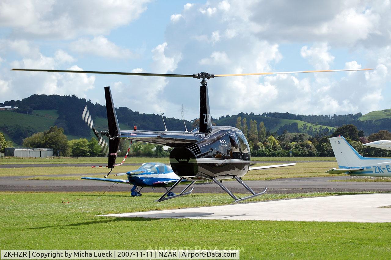 ZK-HZR, Robinson R22 Beta C/N 0831, Lift-off