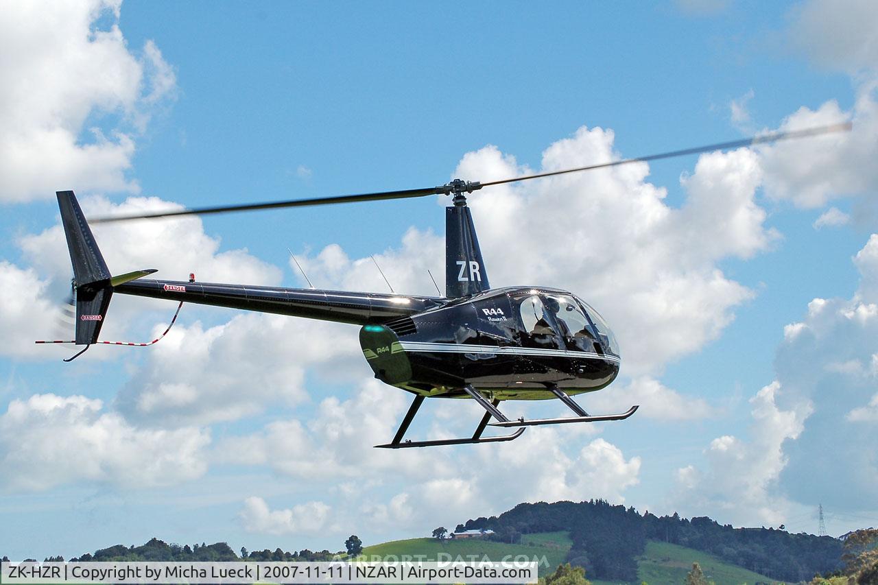 ZK-HZR, Robinson R22 Beta C/N 0831, Taking off