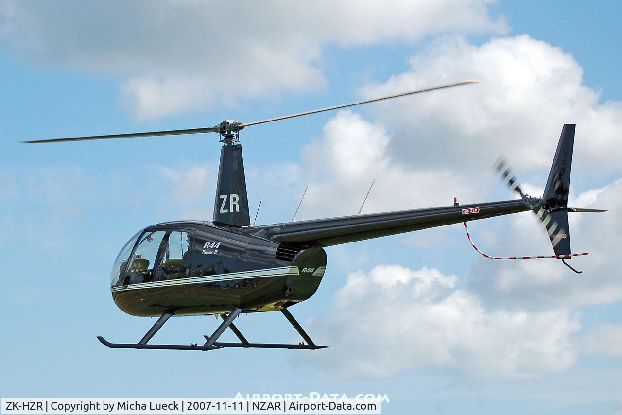 ZK-HZR, Robinson R22 Beta C/N 0831, At Ardmore
