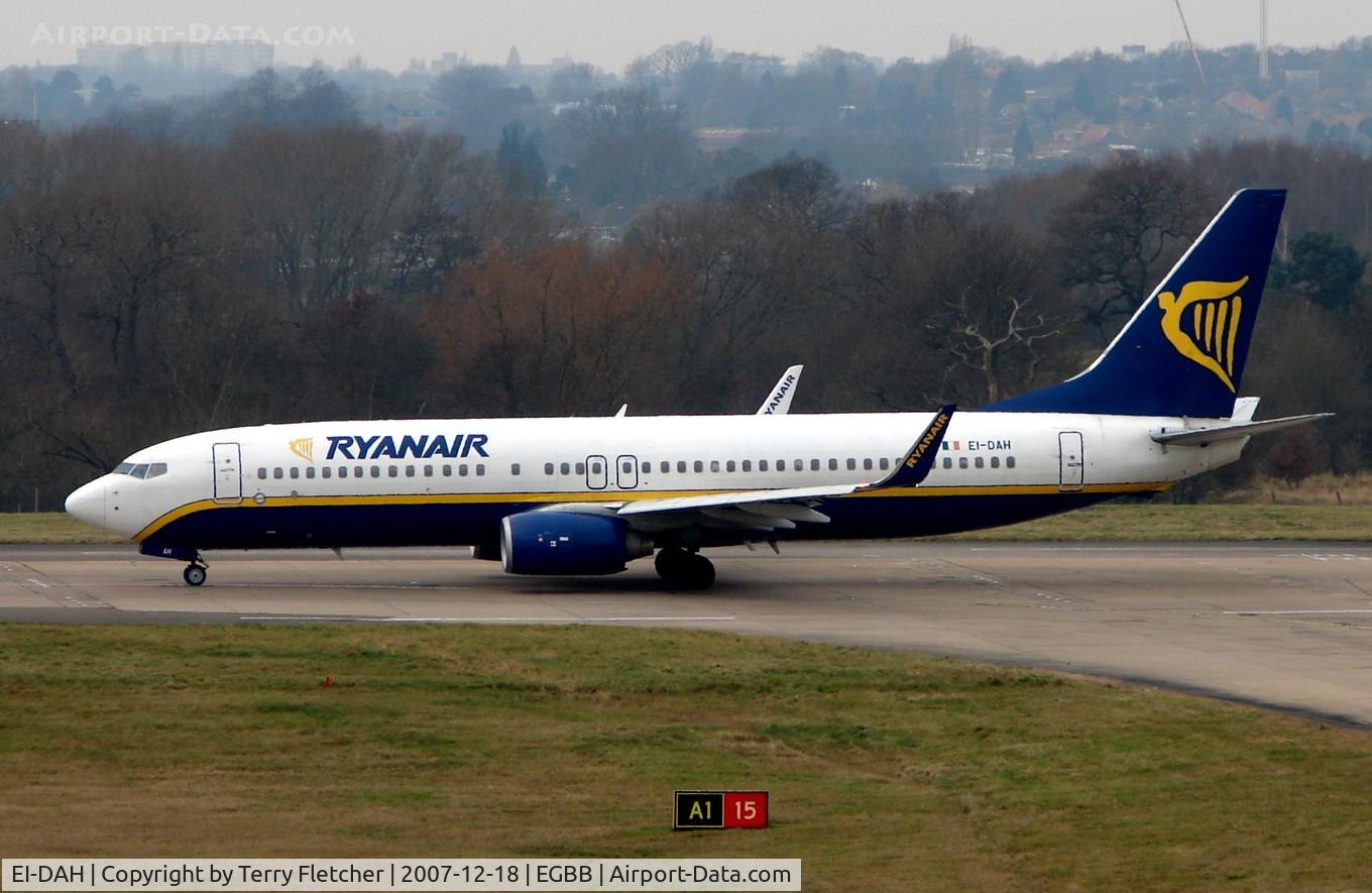 EI-DAH, 2003 Boeing 737-8AS C/N 33546, RYANAIR B737 about to depart on a wintery morning at Birmingham International (UK)
