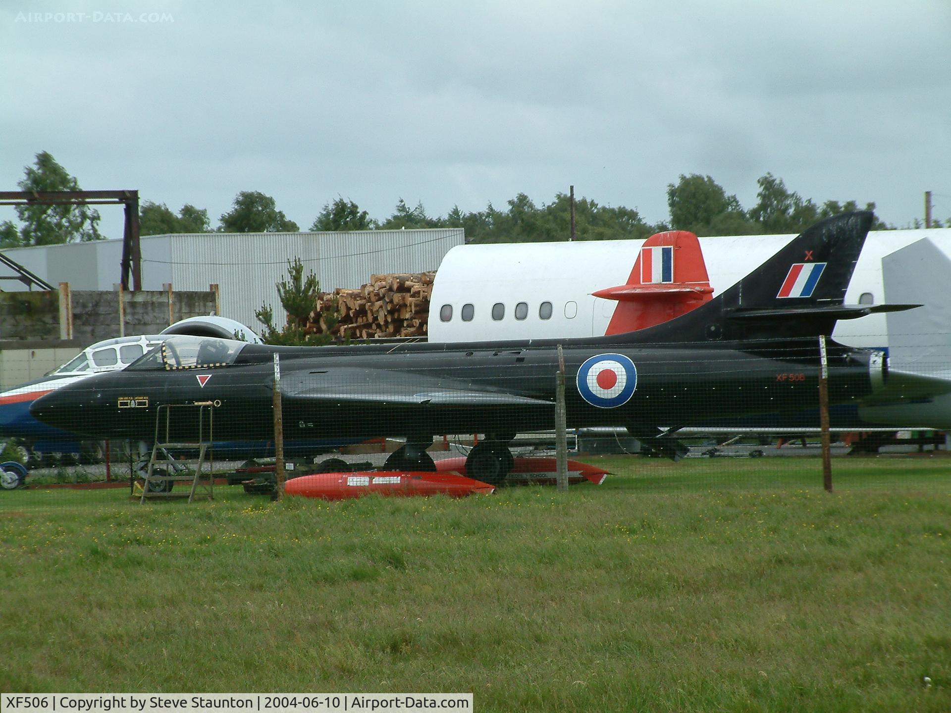 XF506, Hawker Hunter F.4 C/N 41H-670703, Taken at Dumfries & Galloway Aviation Museum, 10th June 2004