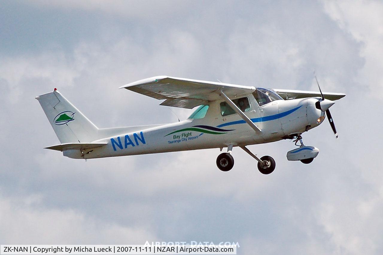 ZK-NAN, 1979 Cessna 152 II C/N 152-83265, At Ardmore