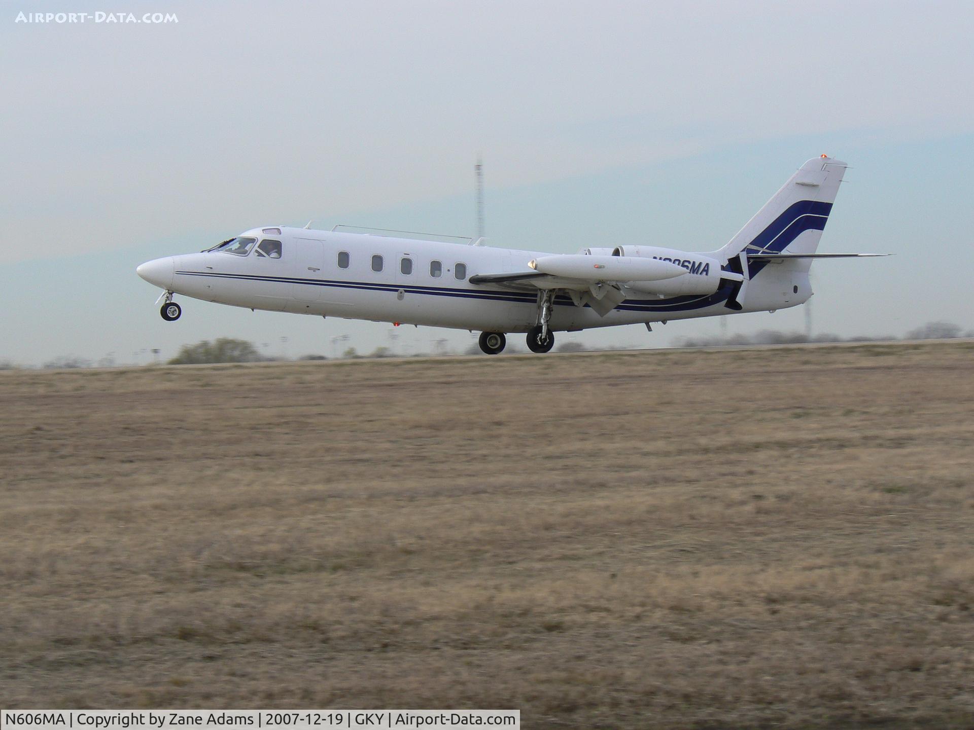 N606MA, 1976 Israel Aircraft Industries IAI-1124 Westwind C/N 196, Landing at Arlington Municipal