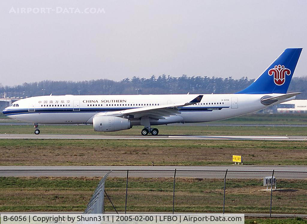 B-6056, 2005 Airbus A330-243 C/N 649, Take off rwy 14L