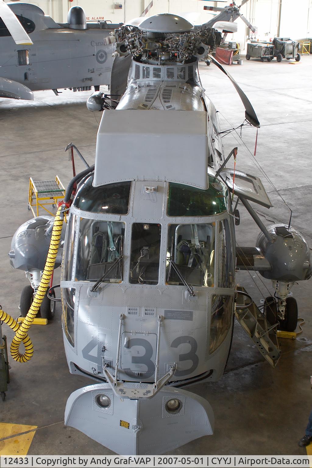 12433, 1970 United Aircraft of Canada CH-124A Sea King C/N 61342, Canada - Air Force CH-124