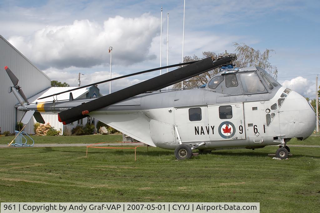 961, Sikorsky HRS-3 Chickasaw C/N 55-116, Canada  - Air Force S-55