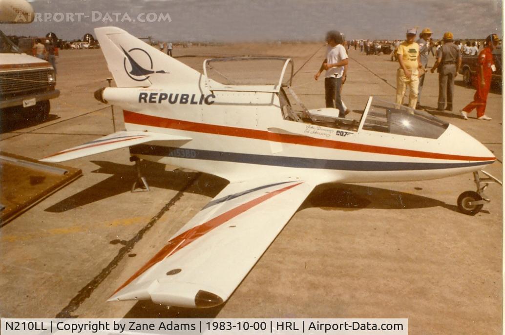 N210LL, 1974 Bede BD-5J C/N 5J-0004, N153BD (also N1BL and N210LL) in Republic Airlines paint. Also flew for James Bond movie, Microjet, Bud Lite and for DOD anti cruise-missle tests) Photo edited to remove damaged portion