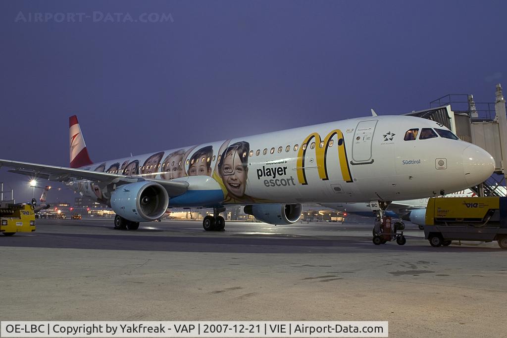 OE-LBC, 1996 Airbus A321-111 C/N 581, Austrian Airlines AIrbus 321 in Euro 2008 cs