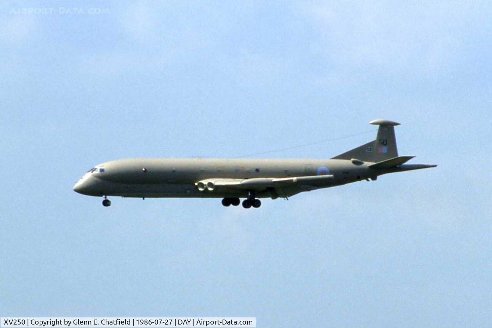 XV250, Hawker Siddeley Nimrod MR.2 C/N 8025, Nimrod at the Dayton International Air Show