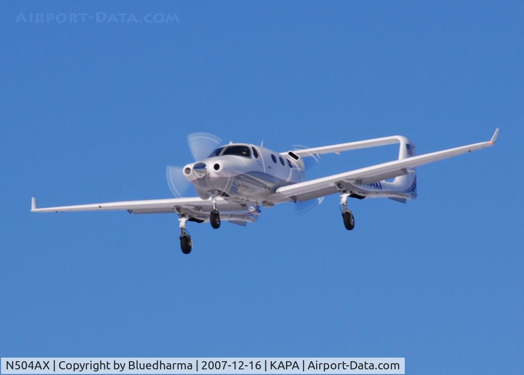 N504AX, 2004 Adam Aircraft A500 C/N 0004, Approach to 17L