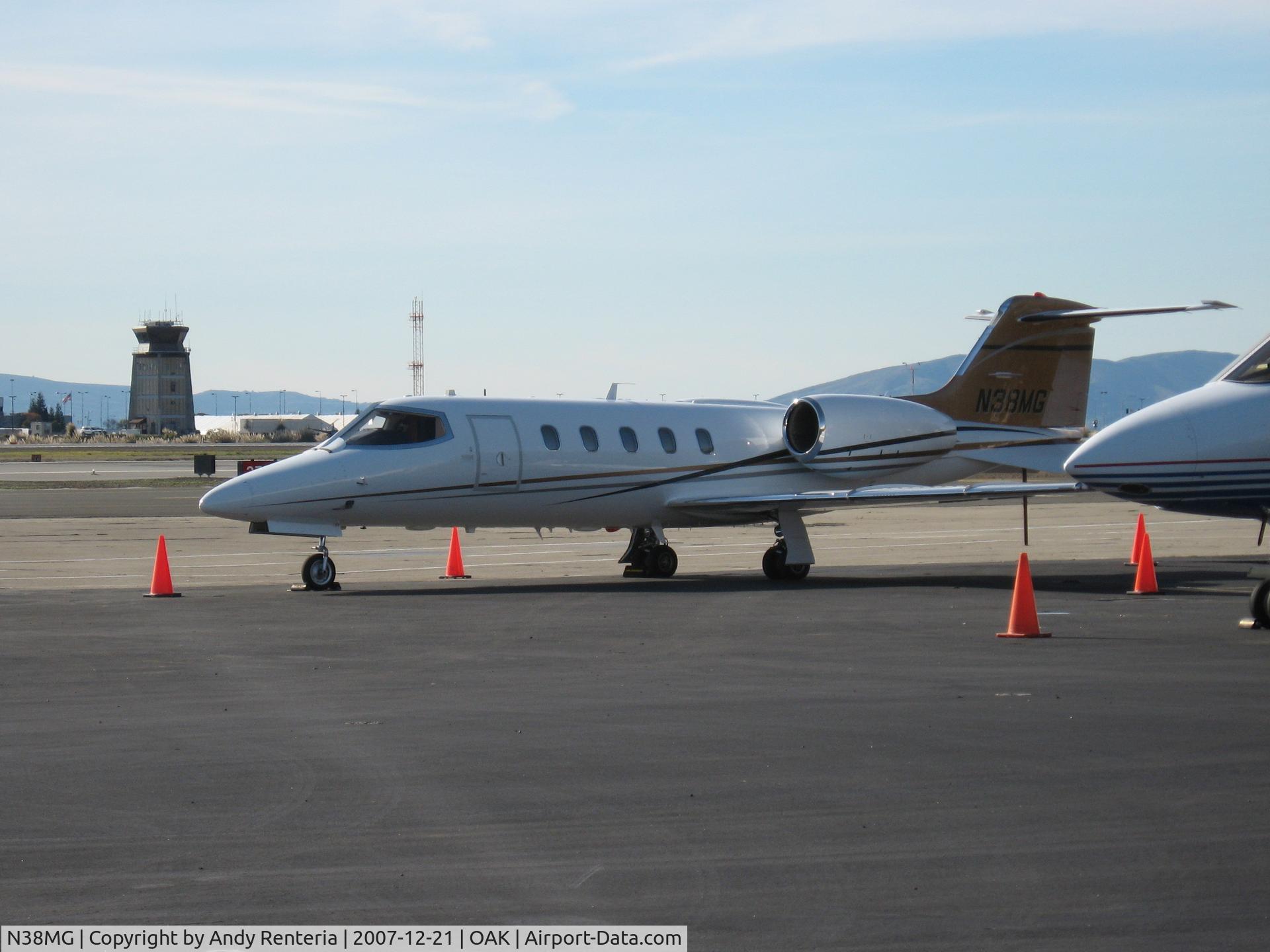 N38MG, 1989 Learjet 31 C/N 009, check out the weird antenna over the cockpit!