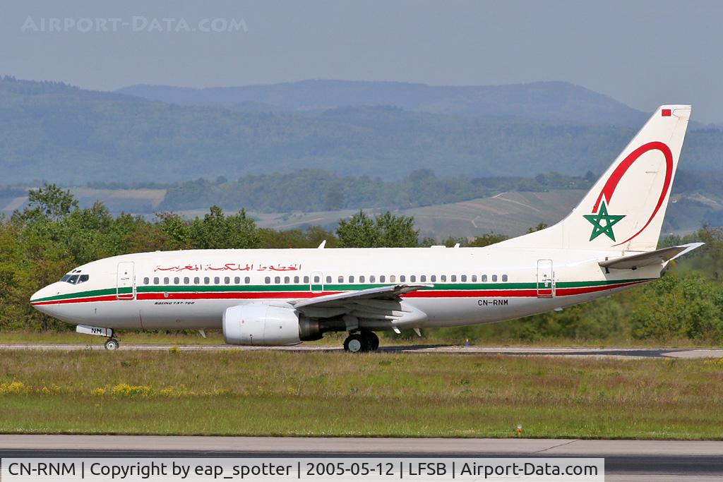 CN-RNM, 1999 Boeing 737-7B6 C/N 28984, taxi on bravo