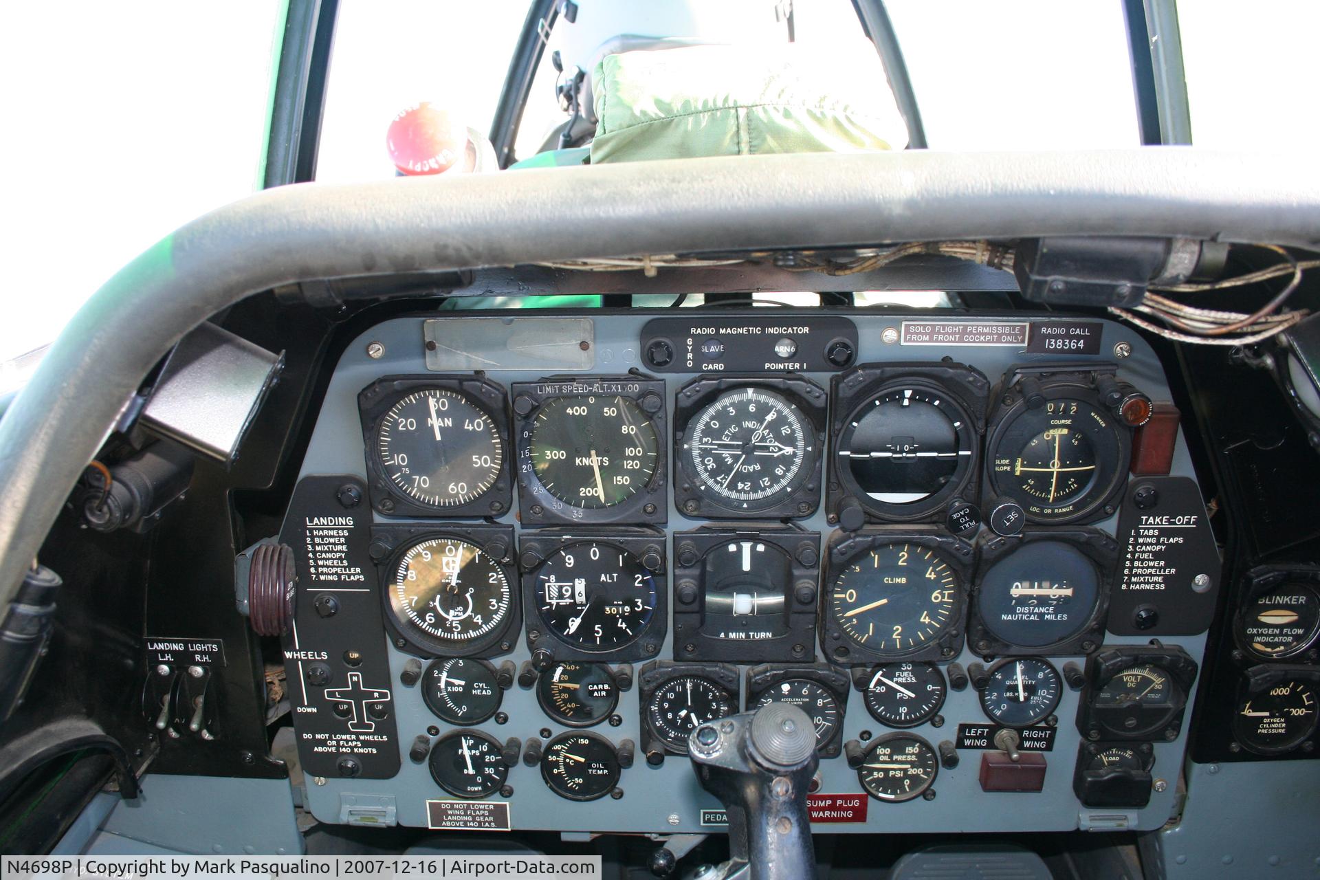 N4698P, North American T-28B C/N 138364, North American T-28B