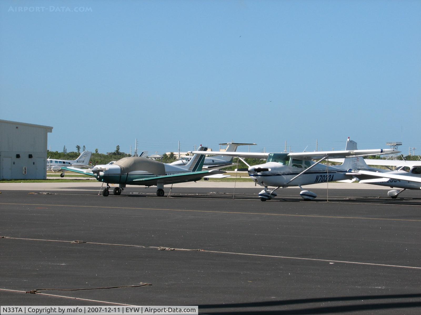 N33TA, 1972 Bell 206B C/N 820, The plan is in the far left of th picture