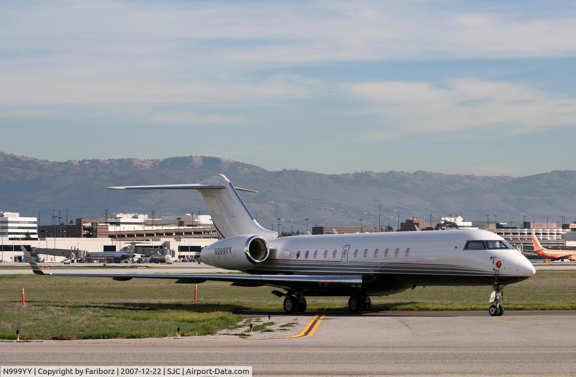 N999YY, 2007 Bombardier BD-700-1A10 Global Express C/N 9240, Parked at jet center