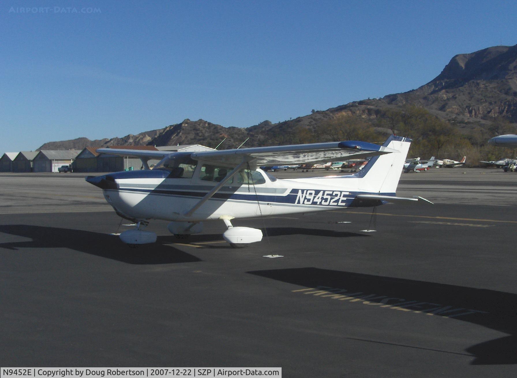 N9452E, 1979 Cessna 172N C/N 17272268, 1979 Cessna 172N, Lycoming O-320-H2AD 160 hp