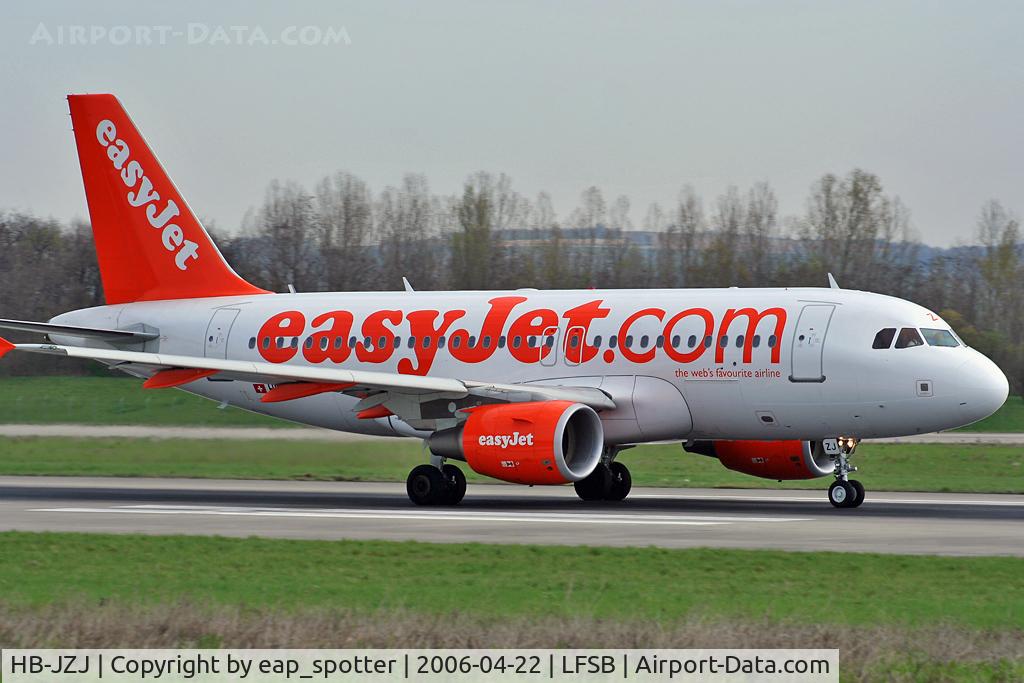 HB-JZJ, 2004 Airbus A319-111 C/N 2265, departing rwy 16