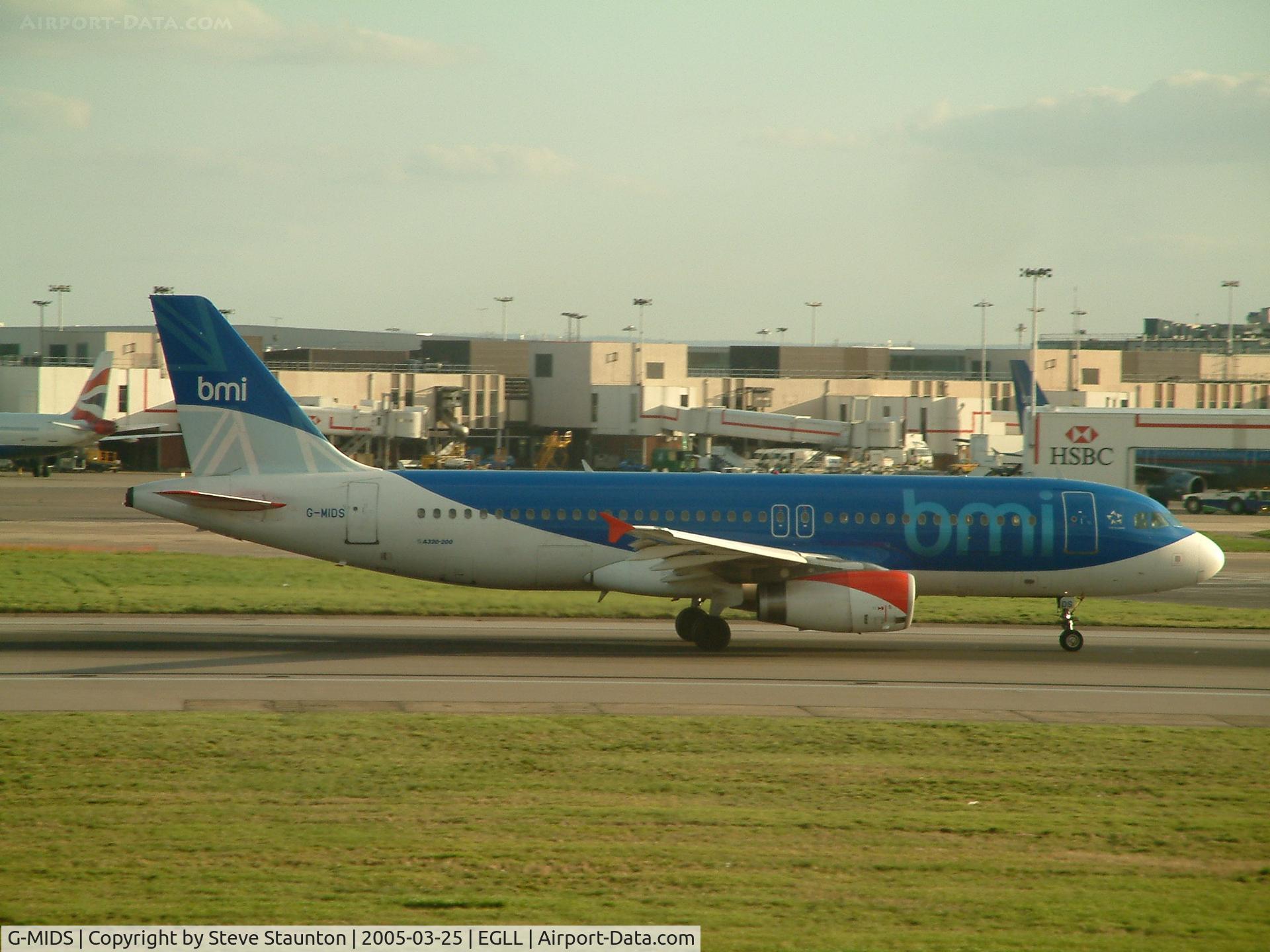 G-MIDS, 2001 Airbus A320-232 C/N 1424, Taken at Heathrow Airport March 2005
