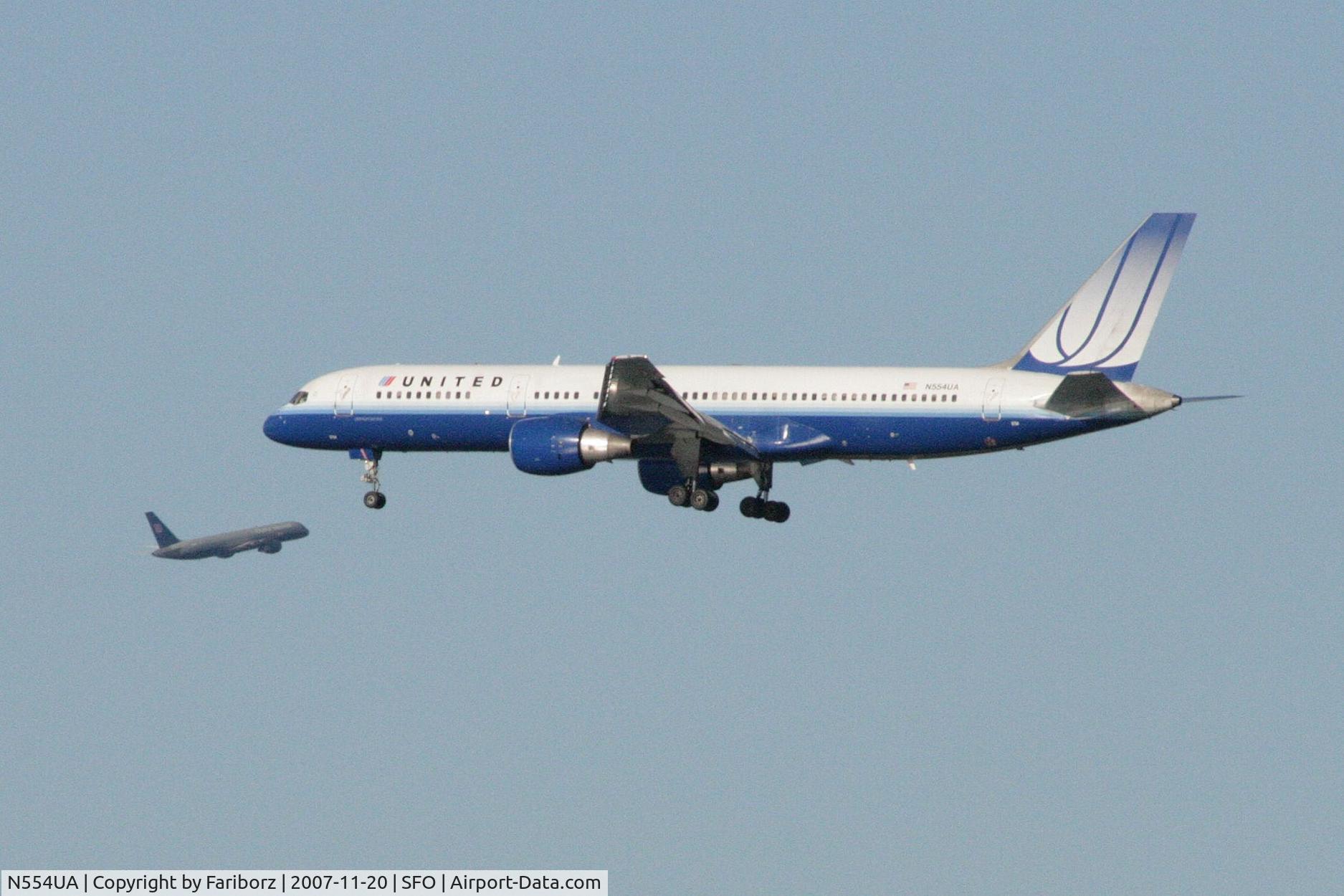 N554UA, 1992 Boeing 757-222 C/N 26644, No Comment