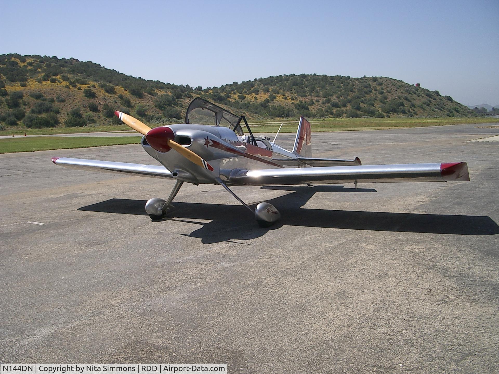 N144DN, 1996 Vans RV-4 C/N 2262, Refueling on way to Laughlin, NV