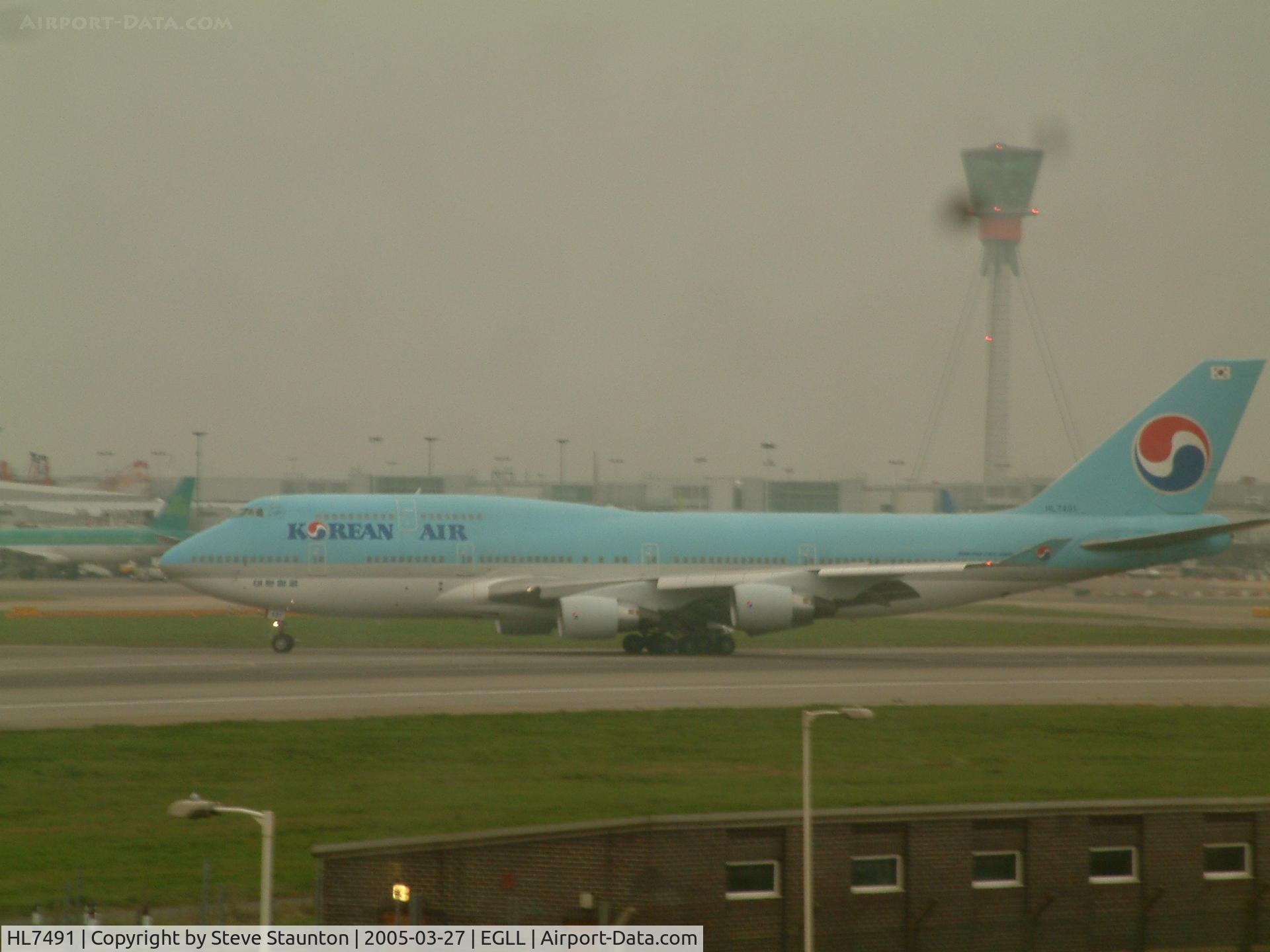 HL7491, Boeing 747-4B5 C/N 27341, Taken at Heathrow Airport March 2005