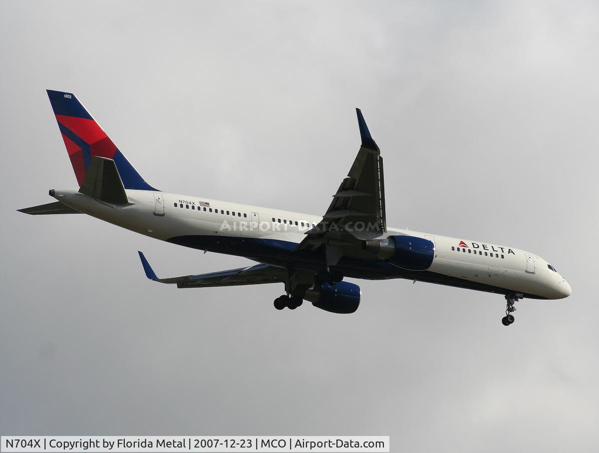N704X, 1997 Boeing 757-2Q8 C/N 28163, Delta