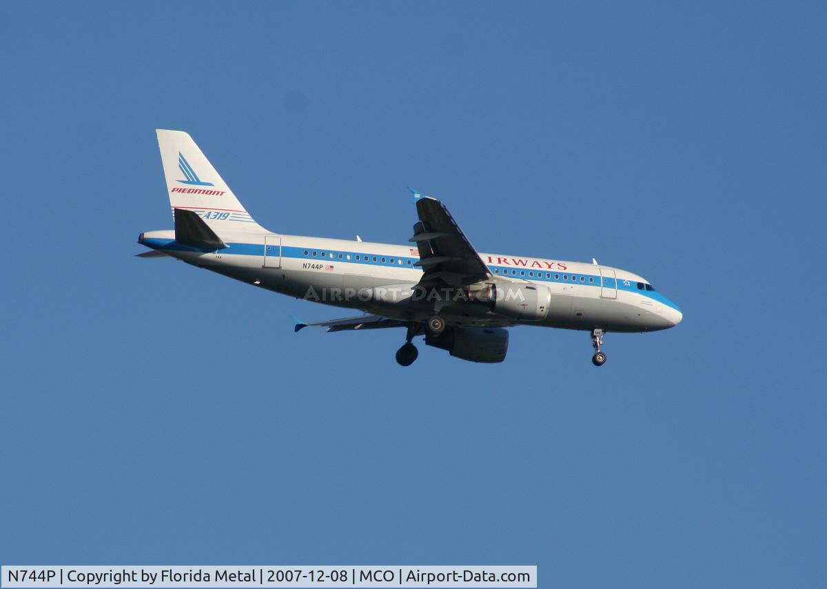 N744P, 2000 Airbus A319-112 C/N 1287, Piedmont colors