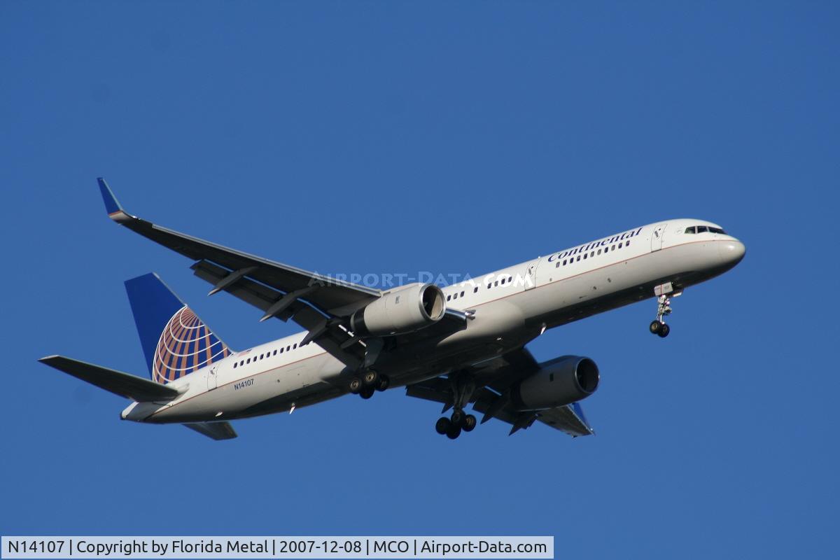 N14107, 1994 Boeing 757-224 C/N 27297, Continental