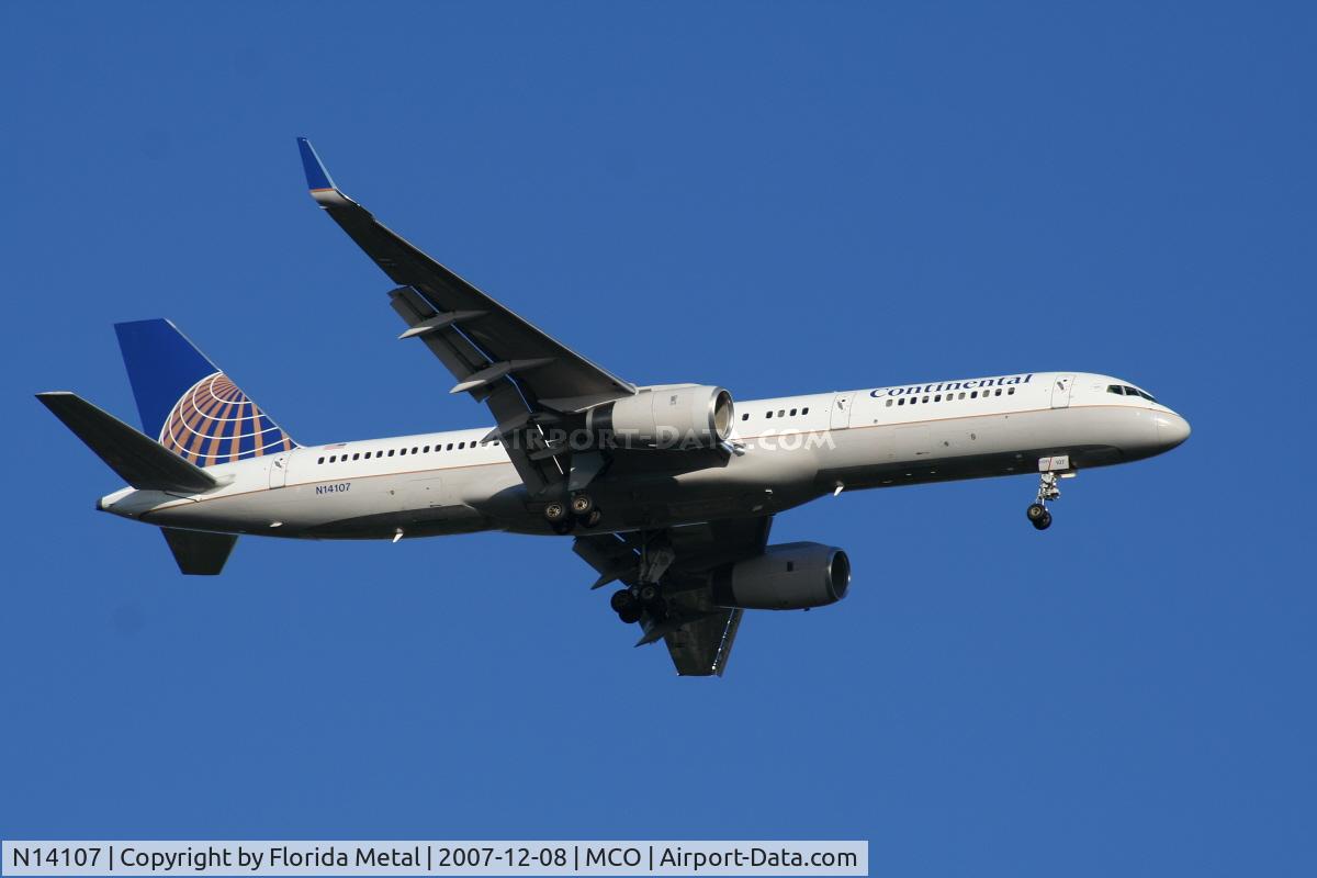 N14107, 1994 Boeing 757-224 C/N 27297, Continental