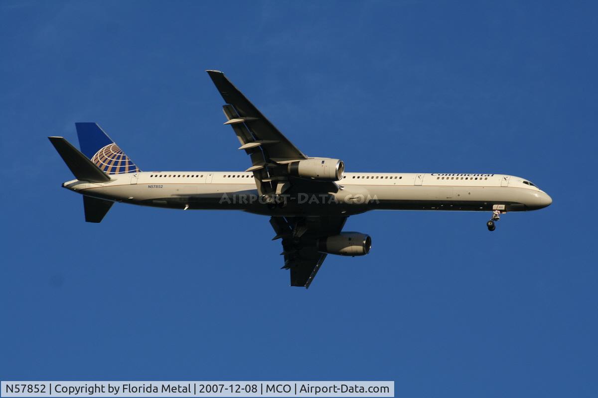 N57852, 2001 Boeing 757-324 C/N 32811, Continental