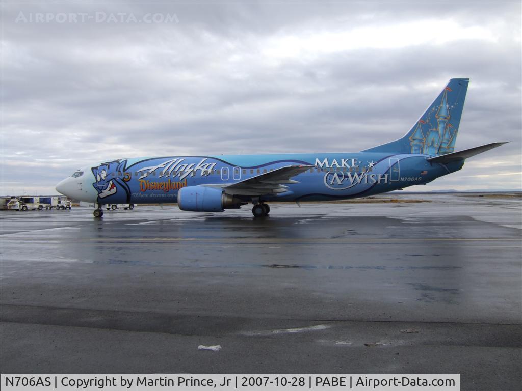 N706AS, 1998 Boeing 737-490 C/N 28894, Alaska Airlines Disney Jet In Bethel.