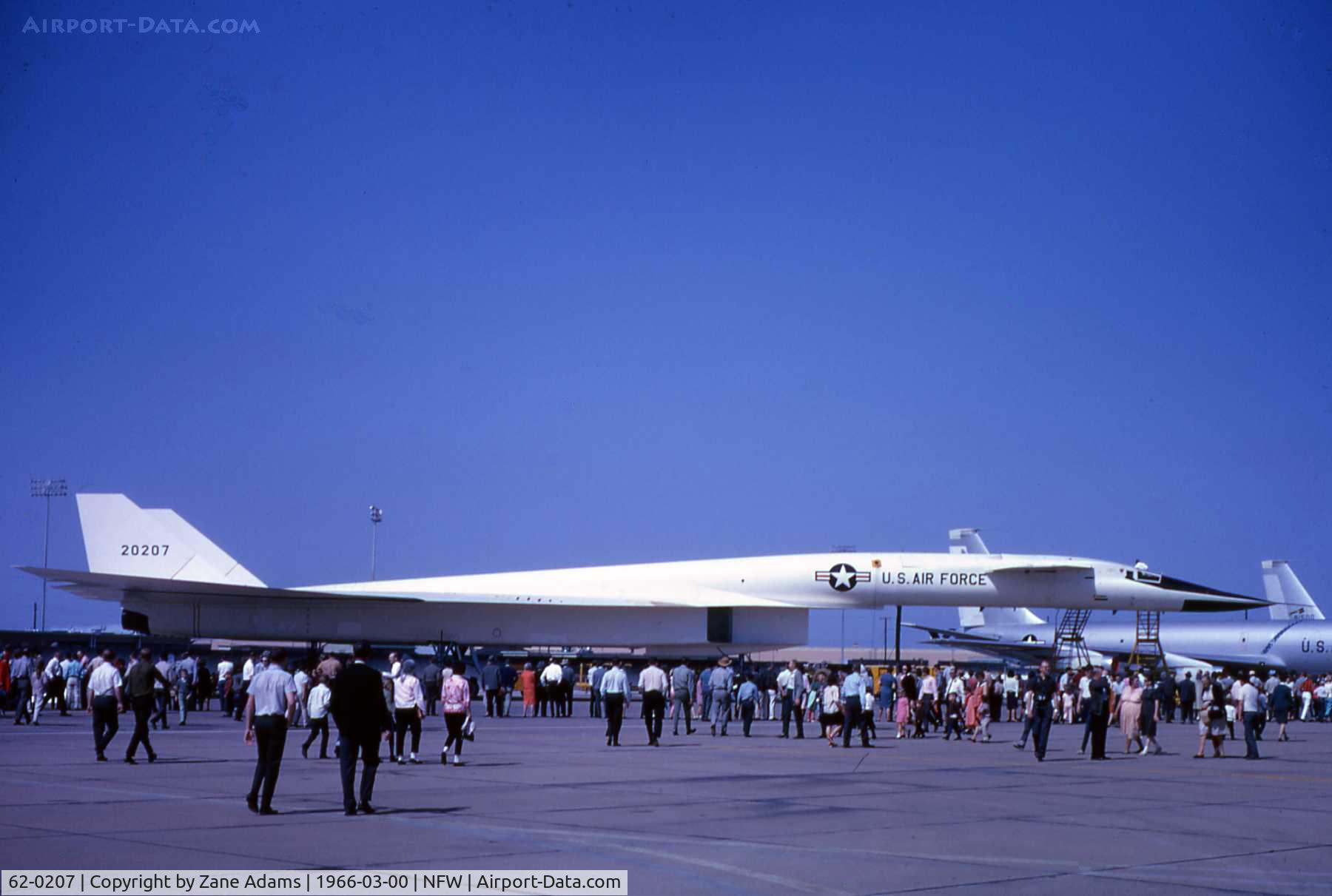 62-0207, 1962 North American XB-70A Valkyrie C/N 278-2, This Aircraft collided with F-104N (NASA 813) June 8, 1966 while filming publicity - Taken at 1966 Air Force Assn Airshow, Carswell AFB - Photo By John Williams - published with permission.