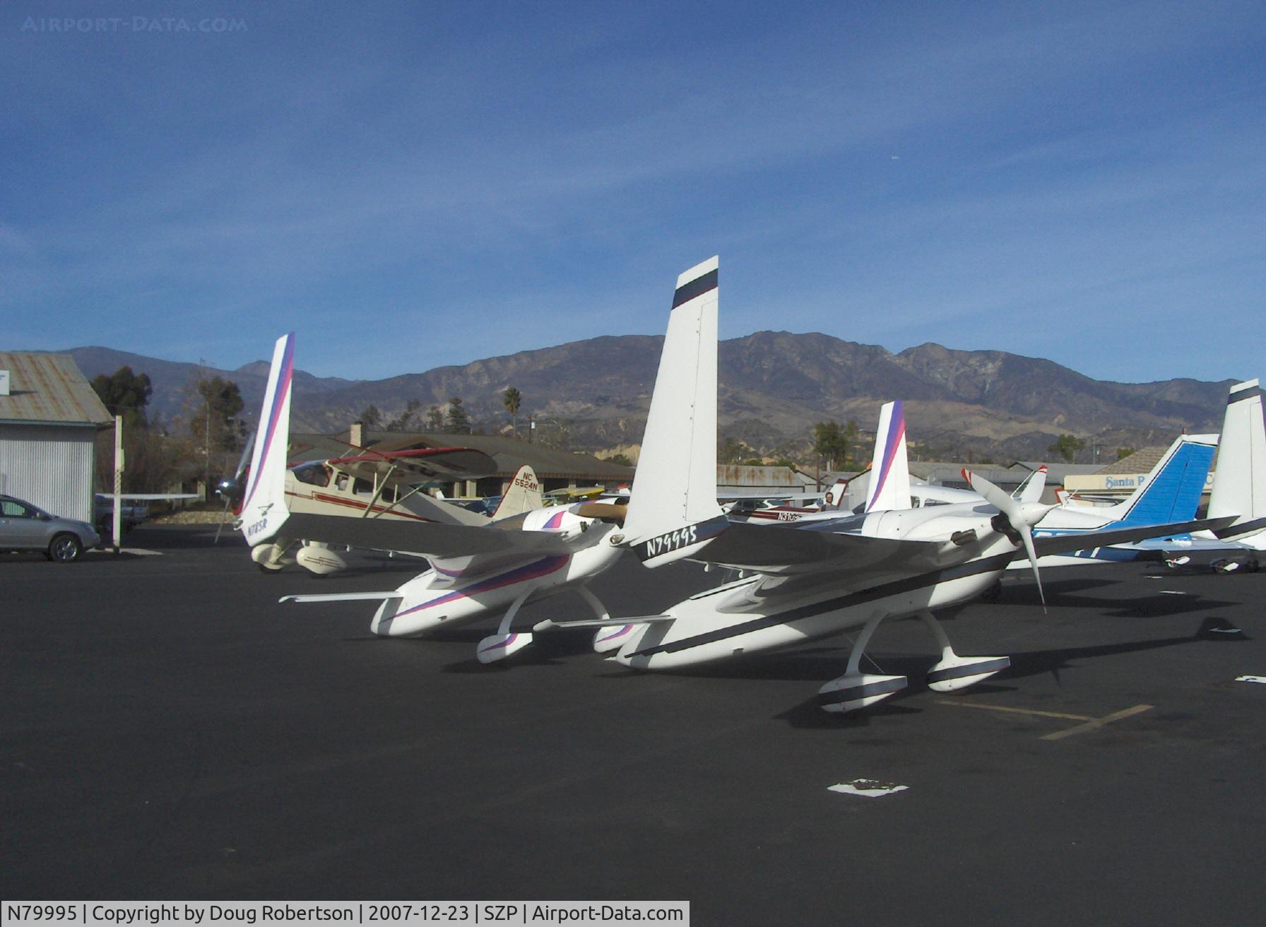 N79995, 1994 Rutan Long-EZ C/N 1897-L, 1994 Wade LONG EZ, Lycoming O-320 150 Hp, N785R in front
