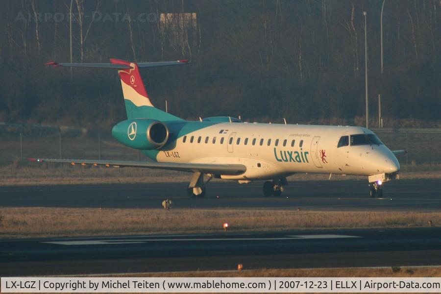 LX-LGZ, 2000 Embraer EMB-145LU (ERJ-145LU) C/N 145258, Nice small airliner wearing Luxair's new colors