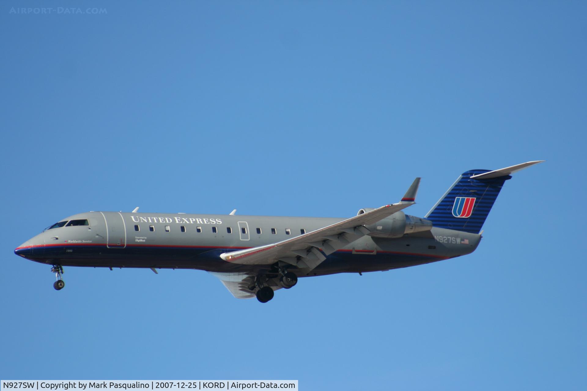 N927SW, 2002 Bombardier CRJ-200ER (CL-600-2B19) C/N 7693, CL-600-2B19