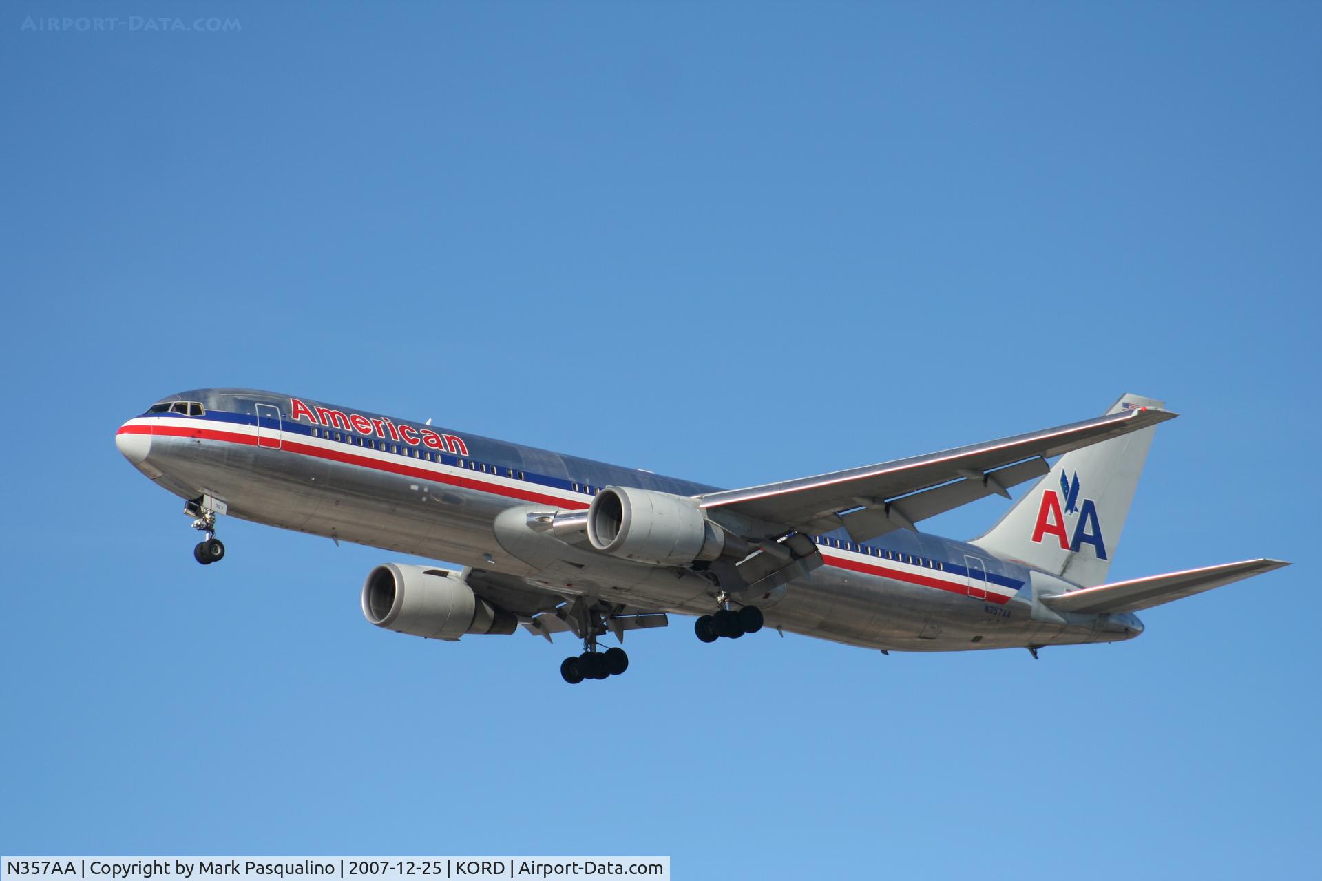 N357AA, 1988 Boeing 767-323 C/N 24038, Boeing 767-300