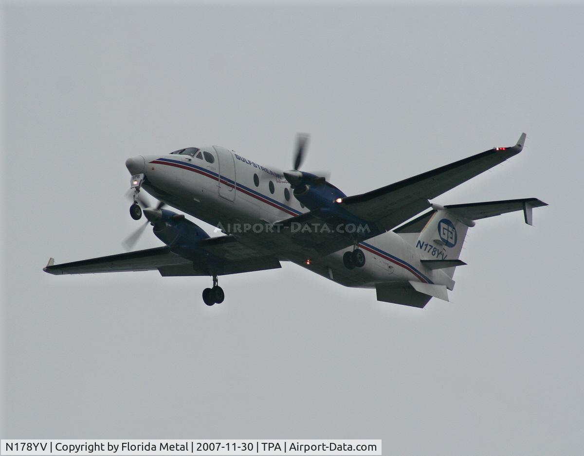 N178YV, 1995 Beech 1900D C/N UE-178, Gulfstream