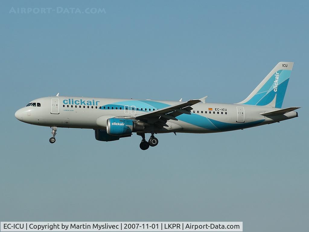 EC-ICU, 1992 Airbus A320-211 C/N 303, A320-211