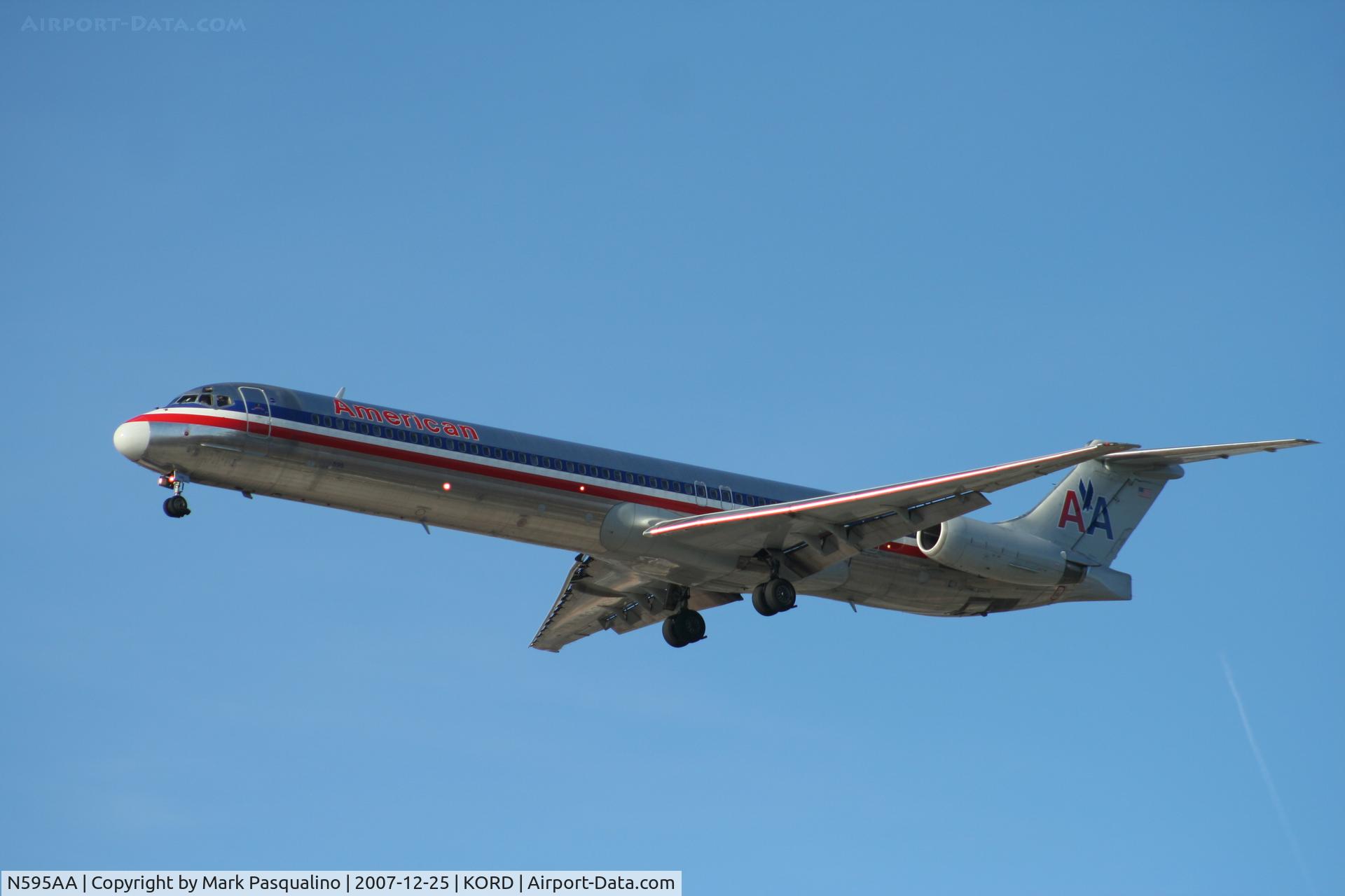 N595AA, 1992 McDonnell Douglas MD-83 (DC-9-83) C/N 53285, MD-83