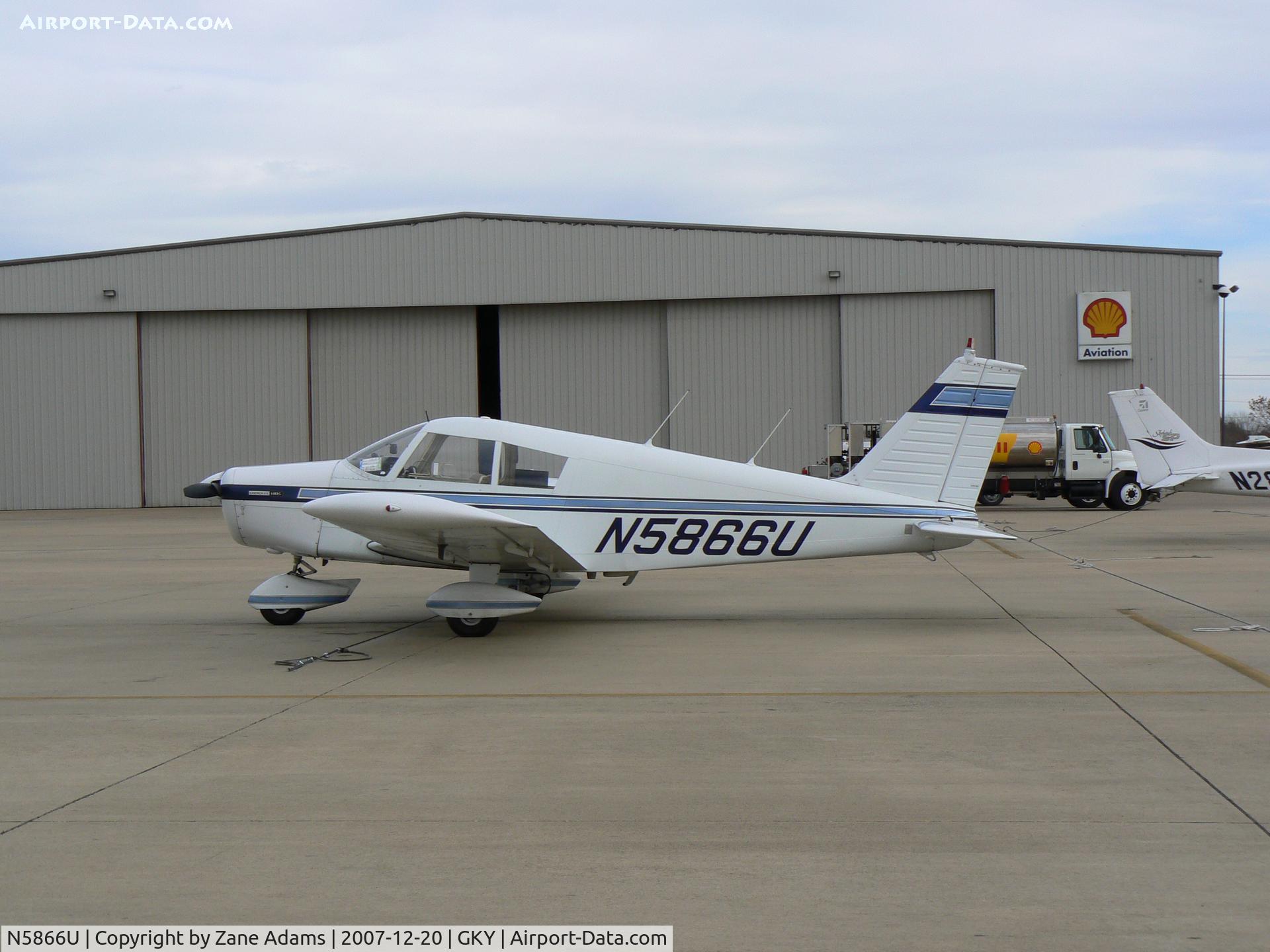 N5866U, 1969 Piper PA-28-140 C/N 28-26698, At Arlington Municipal