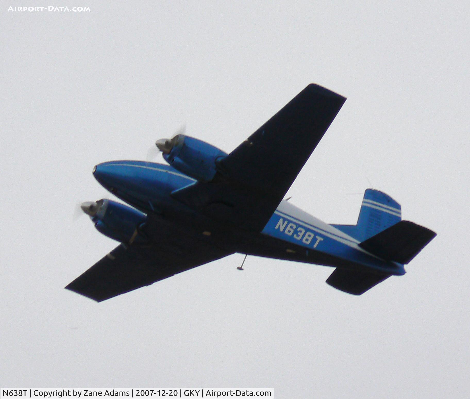 N638T, 1959 Beech 95 C/N TD-205, Takeoff! From Arlington Municipal