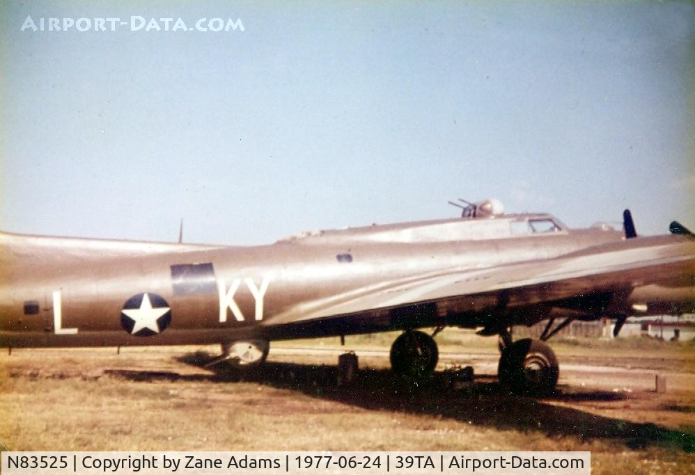 N83525, 1944 Boeing B-17G-85-DL Flying Fortress C/N 44-83525 (32166), At Flying Tiger Field - Junior Burchinal's collection - Currently in storage at Fantasy of Flight - Kermit Weeks