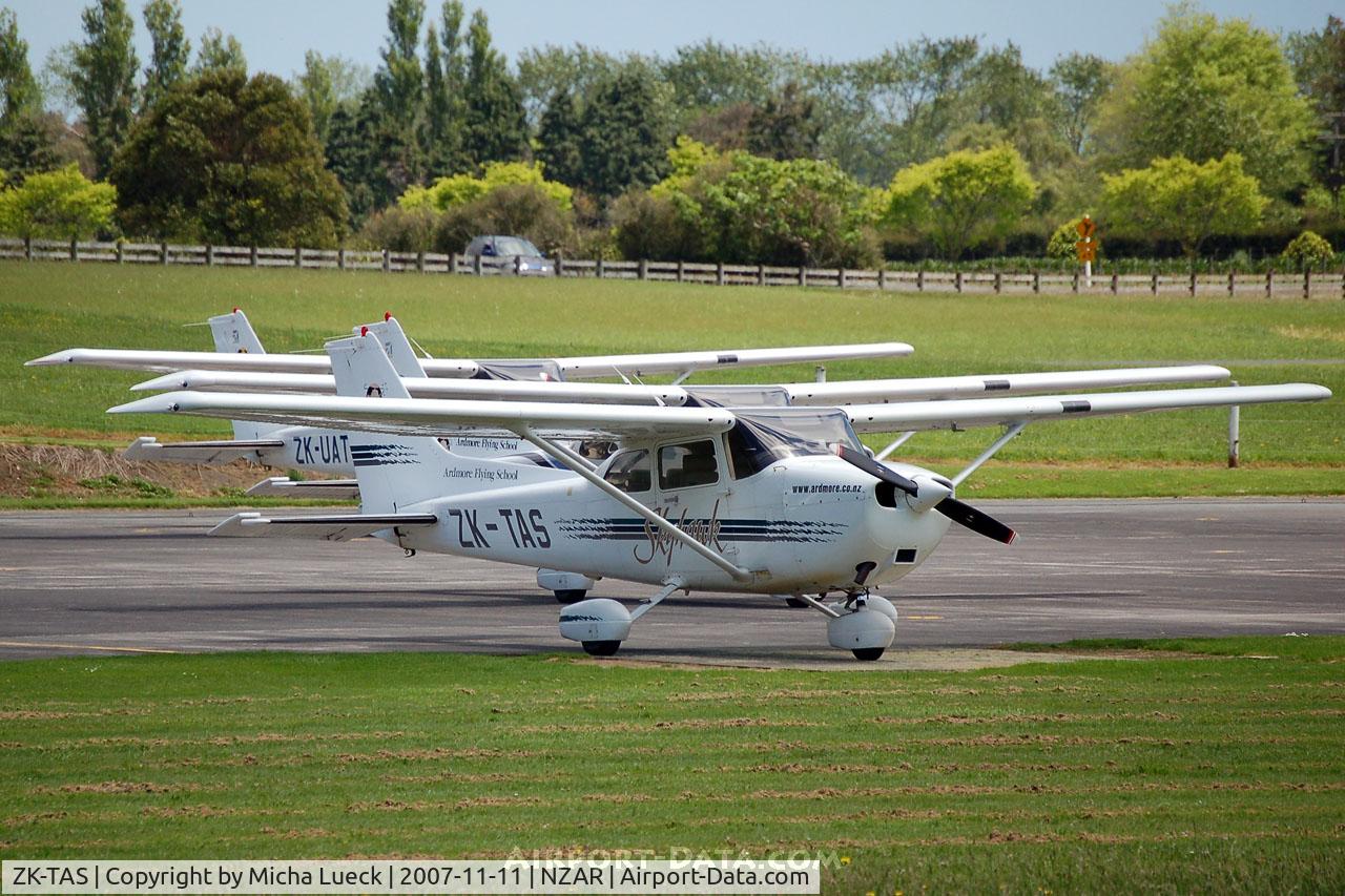 ZK-TAS, Cessna 172R C/N 17280630, Ardmore Flying School