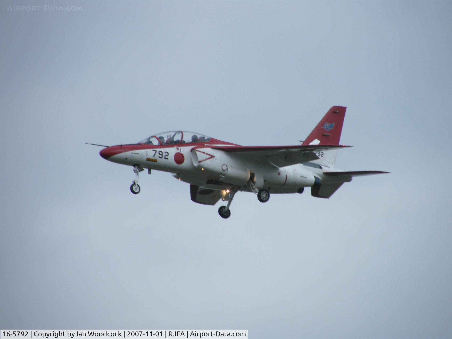 16-5792, Kawasaki T-4 C/N 1192, Kawasaki T-4/Ashiya AB