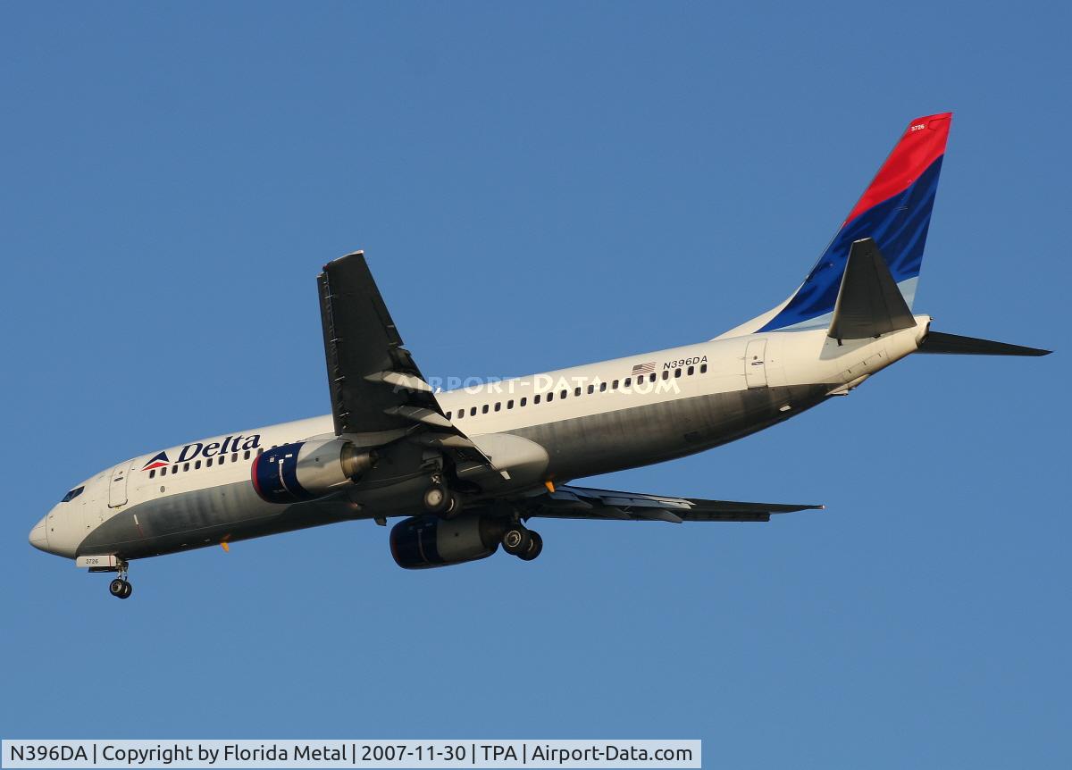 N396DA, 2000 Boeing 737-832 C/N 30378, Delta