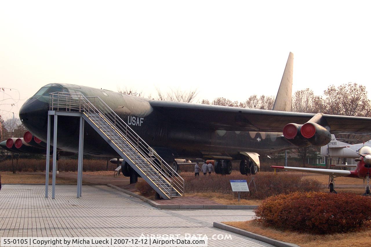 55-0105, 1955 Boeing B-52D Stratofortress C/N 17221, B-52 Bomber at the War memorial of Korea, Seoul