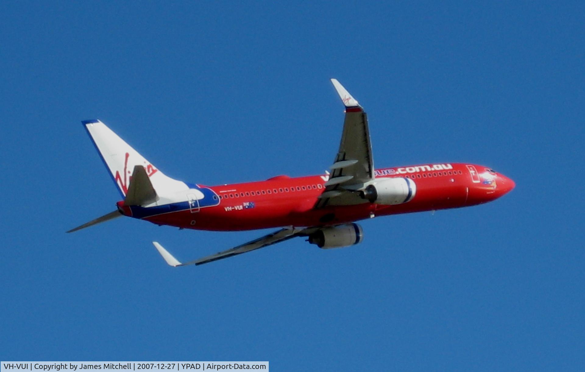 VH-VUI, 2006 Boeing 737-8FE C/N 34441, Taking off Rwy 23