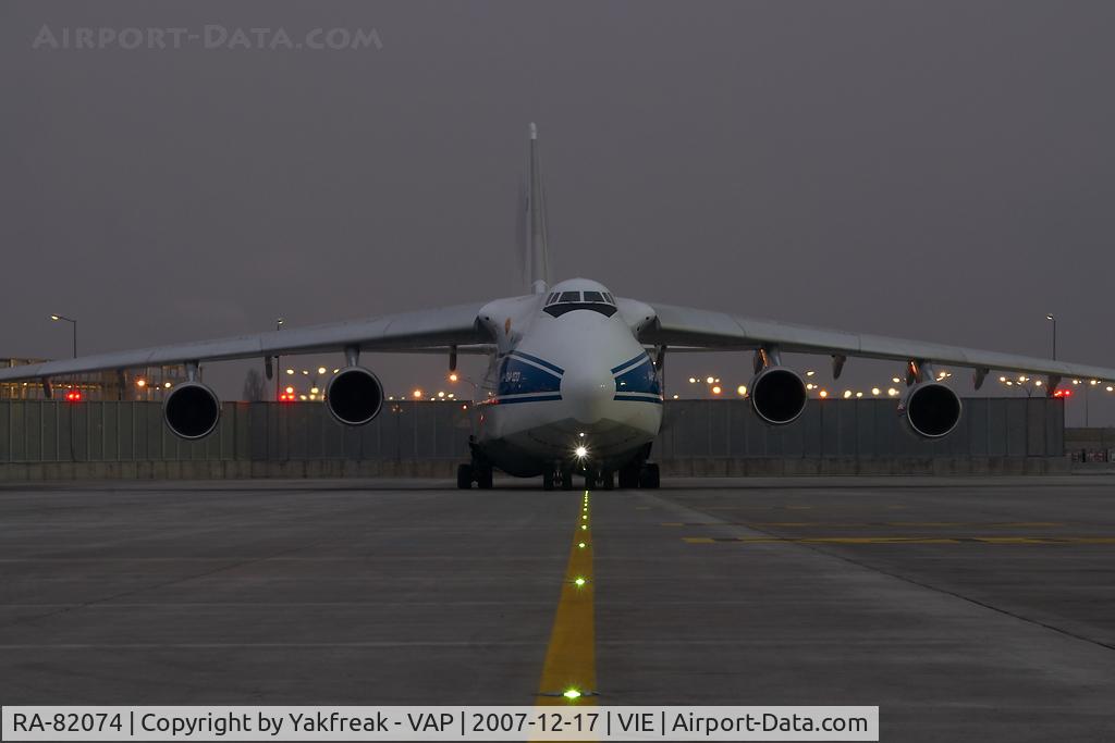 RA-82074, 1994 Antonov An-124-100 Ruslan C/N 9773051459142, Volga Dnepr Antonov 124